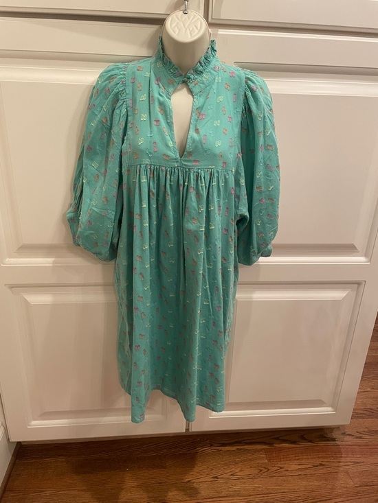 Never A Wallflower Dresses & Skirts - Never a Wallflower puff sleeve dress sz M